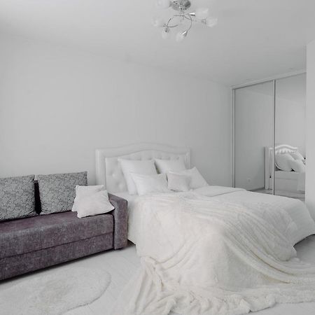 Paulmarie Apartments On Gor'Kogo 41 Bobruisk Dış mekan fotoğraf