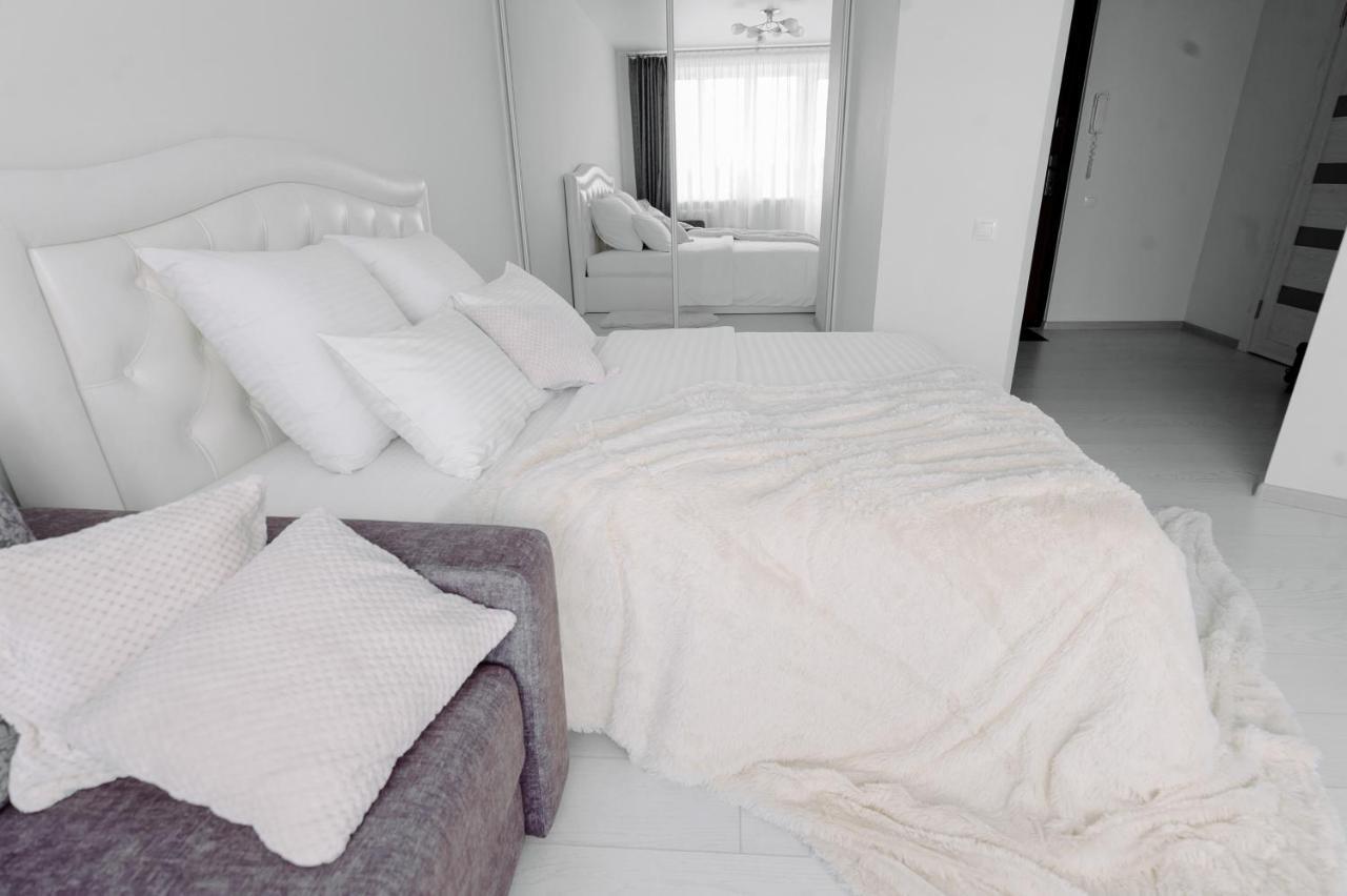 Paulmarie Apartments On Gor'Kogo 41 Bobruisk Dış mekan fotoğraf